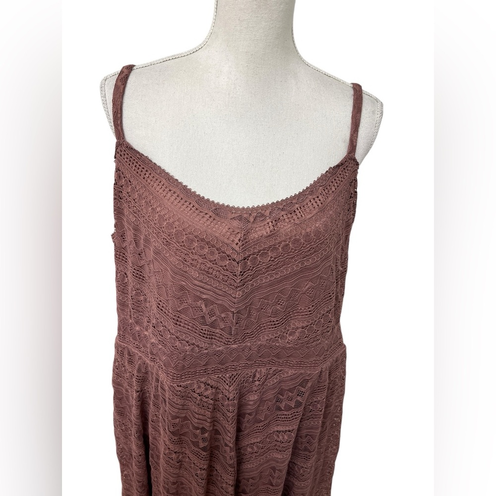 TORRID DRESS WOMENS SIZE 3/3X/22-24 MIDI LACE SKATER ROSE TAUPE - Picture 4 of 15